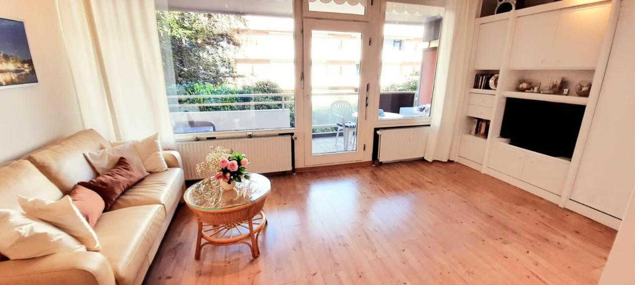 Apartment 3 Minuten Zu Fuss Zum Meer Lubeck Exterior photo
